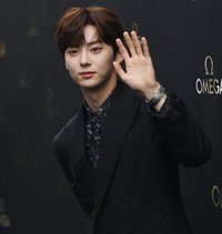 황민현, 3월 입대한다…소속사 “입소 당일 별도의 행사는 없다” [전문]