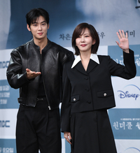 [포토] 차은우, 김남주 ‘패현도 맞춰서’