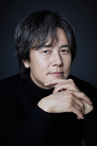 변우석·아이유, 압도적 비주얼 투샷