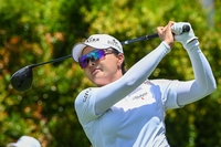 ‘3연패 보인다’ 고진영, HSBC 챔피언십 3R 공동 5위…선두와 4타차 ‘역전’ 노린다