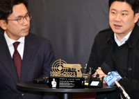 [포토]가장 소중한 감사패!  진종오 은퇴식