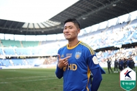 ‘만 34세 K리그 데뷔전’ 황석호, 베테랑 기운으로 그라운드 지배하다 [플레이어 오브 더 라운드①]