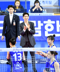 [포토]‘IBK 승리를 기원합니다’ 이제훈