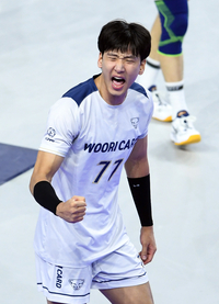 1월까지 보이지 않았던 송명근, 우리카드 역전 1위 이끄는 승리의 파랑새로