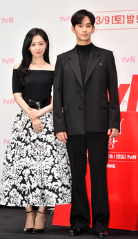 [포토]‘여왕과 김수현’