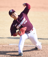 [포토] 키움 김재웅 ‘과감한 투구’
