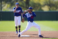 ‘우익→2루→유격까지’ LAD ‘야잘잘’ 베츠, 4800억 ‘1’도 아깝지 않네 [SS시선집중]