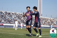 드리블로 휘젓고 속도로 제압…수원FC 1998년생 동갑 이승우·안데르손, K리그 최고 ‘크랙’ 듀오로 거듭나나