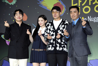 ‘치킨’ 치트키 류승룡+이병헌표 ‘말맛’ 코믹극 ‘닭강정’, 전세계 통할까 [SS현장] [SS현장]