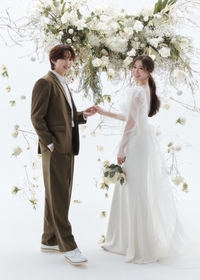 포레스텔라 강형호, 부산MBC 정민경 기상캐스터와 결혼