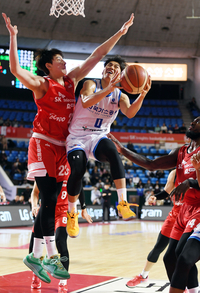 [포토]‘더블클러치’ 안세영