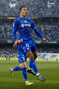 맨유 관계자들, 그린우드 ‘매각’ 위해 스페인행…구체적 ‘관심’ 보인 바르셀로나측과 벌써 만났다