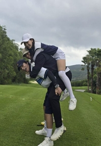 이이경, 근황 공개...박민영·나인우와 즐기는 ‘내남결’ 포상휴가