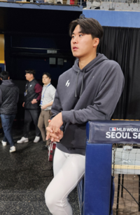 ‘부상자’도 더그아웃에서 함께!…키움 사령탑 배려에 장재영·이주형, 오타니 직관한다 [서울시리즈]