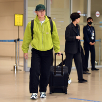 [포토] ‘입국하며 미소 띤’ 이강인