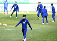 [포토]따로 회복 훈련하는 이강인