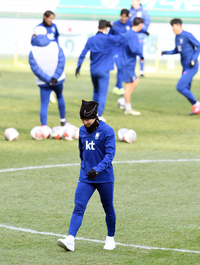 [포토]이강인, 회복 훈련은 따로