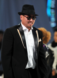 리쌍 출신 길, 팔에 붕대+링거…입원 중인 근황 “머리털 나고 처음”