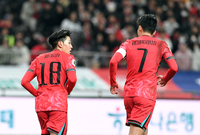 [포토]이강인-손흥민, 나란히...