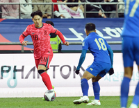 [포토]후반 교체 투입된 이강인