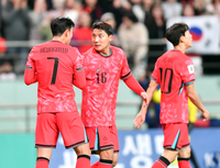 ‘최고령’ A매치 데뷔전 치른 주민규 “꿈이 현실 됐지만, 다음 경기도 머리 박고 열심히 뛰겠다”[현장인터뷰]