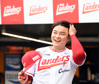 [포토]‘손가락 실금으로 당분간 재활’ 추신수