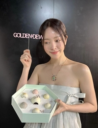 장원영 효과 ‘올레샷’ 열풍...올리브유 검색량 급증, 스틱형 제품 출시 붐