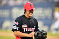 154㎞ 찍었지만…‘수비 실책에 운’ KIA 이의리, 4이닝 6K 2실점(비자책) [SS잠실in]