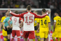 A매치 다녀왔지만 상황은 그대로, 김민재 4경기 연속 벤치…곧 챔스 8강인데 다이어 계속 쓰려는 걸까