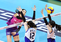 [포토]흥국생명 김연경, 뚫었다!