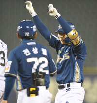 ‘너도나도 필승조 붕괴’ 난타전에서 이용찬이 버틴 NC가 LG 꺾고 3연승, LG 3연패 [SS잠실in]