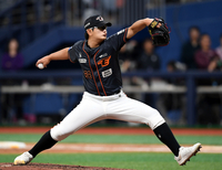 [포토] 류현진에 이어 5회 마운드에 오른 김서현
