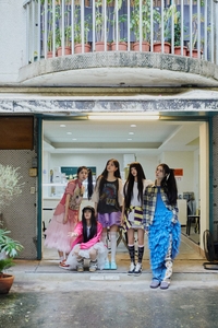 ‘슈퍼 신인’ 아일릿, 英 오피셜 차트도 뚫었다…K팝 데뷔곡 최초