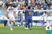‘김영권 명단 제외’ 울산, 수원FC 3-0 잡고 분위기 전환 성공→선두 탈환