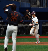 [포토] ‘이태양 상대로’ 연장끝내기 홈런 김혜성