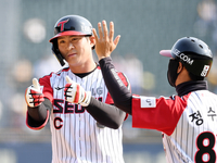 [포토]멀티 히트 LG 오지환, 함께 세리머니를!