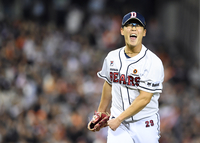 [포토]두산 이병헌, 만루 위기 탈출!