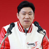 ‘올림픽 금메달리스트’ 나란히 국회 입성…사격 진종오 비례 당선 ‘우생순’ 핸드볼 임오경 재선 성공