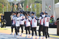 “여자도 있네?”…도구 없이+혼성 종목 ‘베이스볼5’ 매력에 푹 [SS 현장속으로]