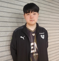 ‘캐니언’ 솔로킬+다시 꺼낸 ‘쵸비’ 아우솔 활약→젠지, T1에 4세트 승리 승부는 2-2 다시 원점 [SS송파in]