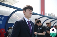 이민성 다음 김학범 감독과 맞대결 앞둔 김은중 감독 “좋은 이슈거리가 됐으면, 최대한 좋은 경기하겠다”[현장인터뷰]