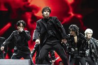 에이티즈, 자개무늬·강강술래→봉산탈춤…한국의 아름다움으로 美 찢어