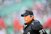 심판 손으로 ‘하늘’을 가리려 했나…졸지에 그 하늘이 ‘무너질’ 판 [김동영의 시선]