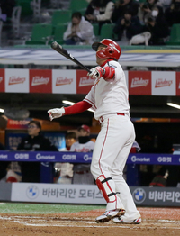 오타니 ‘1호 홈런공 회수’ 논란→SSG ‘남 일’ 아냐…최정 홈런 신기록 ‘코앞’ [SS포커스]