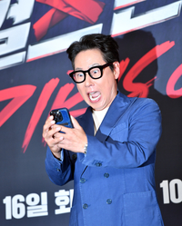 [포토]시청율 대박났다네요·· ‘걸스 온 파이어’윤종신