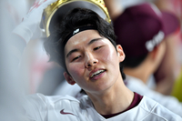 [포토]‘왕관을 벗으며’ 투런포 김혜성