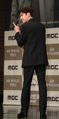 [포토] 이제훈 ‘카리스마 가득’