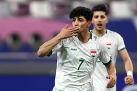 ‘가슴으로 결승골’ 이라크, 디펜딩 챔프 사우디 2-1 격파! ‘조 1위 8강행’ [U-23 아시안컵]