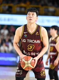 허리 통증 LG 정희재, 4강 PO 5차전 정상 출전