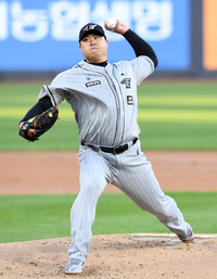 [포토]KT전 선발 등판한 한화 류현진
